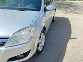 Opel Astra foto 3