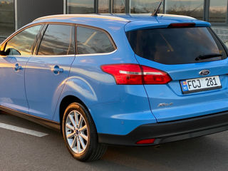 Ford Focus foto 6