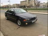 BMW 5 Series foto 2