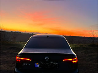 Volkswagen Jetta foto 3