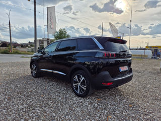 Peugeot 5008 foto 2