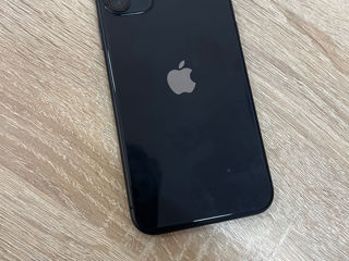 iPhone 11  128gb ( doar stecla de protectie e stricata ) foto 2