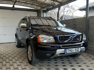 Volvo XC90 foto 1