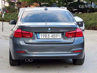 BMW 3 Series foto 3