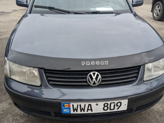 Volkswagen Passat foto 2