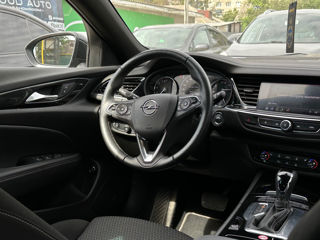 Opel Insignia foto 16