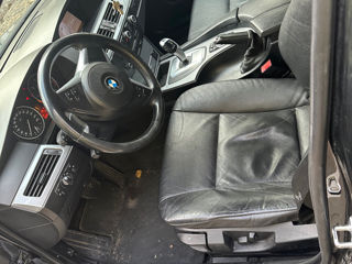 BMW 5 Series foto 5