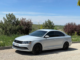 Volkswagen Jetta foto 8