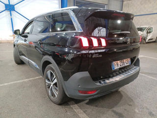 Peugeot 5008 foto 2