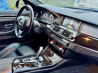 BMW 5 Series foto 6