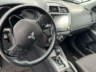 Mitsubishi Outlander foto 6