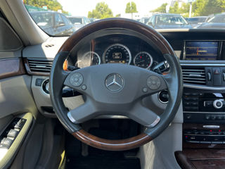 Mercedes E-Class foto 11