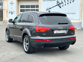 Audi Q7 foto 4