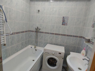 Apartament cu 2 camere, 83 m², Centru, Bălți foto 9