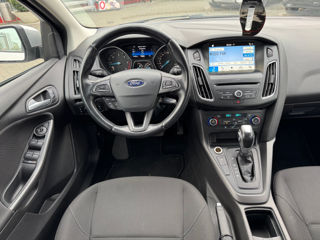 Ford Focus foto 11