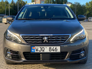 Peugeot 308 foto 3