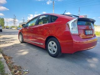 Toyota Prius foto 1