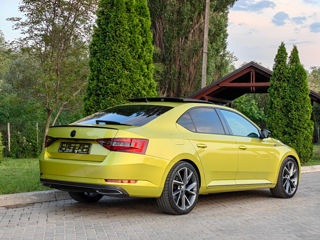 Skoda Superb foto 7