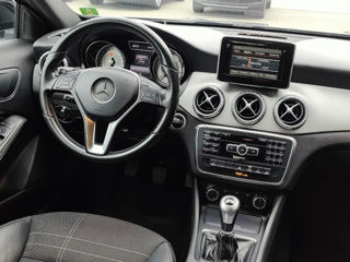 Mercedes GLA foto 12