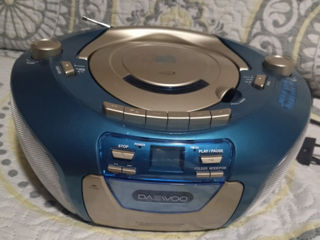 Портативный кассетный магнитофон с проигрывателем CD foto 1