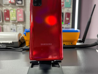 Продам Samsung Galaxy A31 4/64 Gb