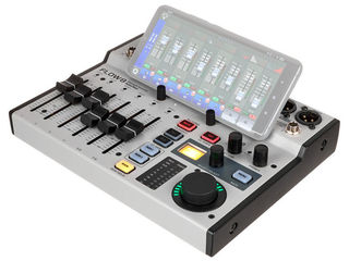 Mixer digital Behringer Flow 8. livrare în toată Moldova,plata la primire foto 7