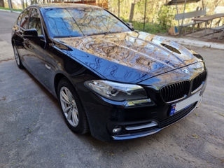 BMW 5 Series foto 2