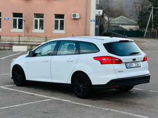 Ford Focus foto 3