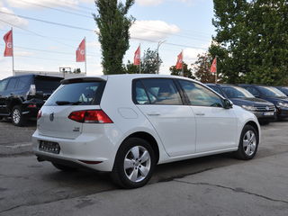 Volkswagen Golf foto 4