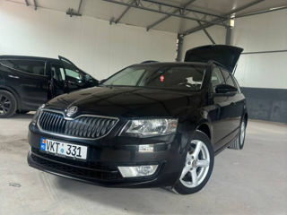 Skoda Octavia foto 1