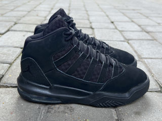 Jordan Max Aura Triple Black. Размер 35. Оригинал. В идеальном состоянии. foto 5