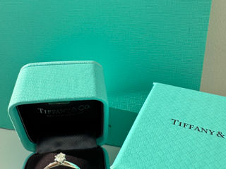 Inel Tiffany &Co cu diamant foto 2