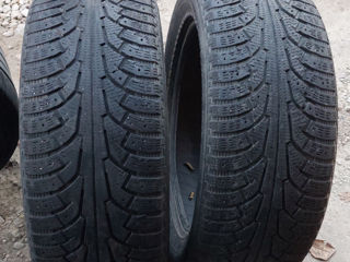 R20 265/50 Nokian ( 2 buc.cu 400 lei )