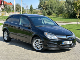 Opel Astra foto 2