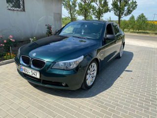 BMW 5 Series foto 3