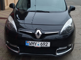 Renault Grand Scenic foto 2