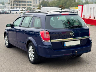 Opel Astra foto 7