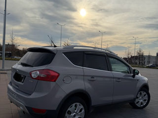 Ford Kuga foto 4