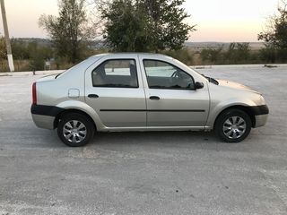 Dacia Logan foto 5