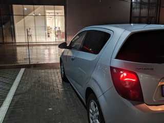 Chevrolet Aveo foto 8