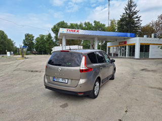 Renault Grand Scenic foto 4