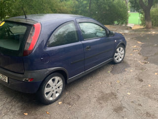 Opel Corsa foto 3