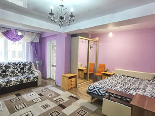 Apartament cu 2 camere, 70 m², Buiucani, Chișinău