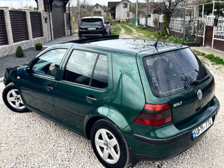 Volkswagen Golf foto 5