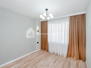 Apartament cu 3 camere, 78 m², Buiucani, Chișinău foto 12