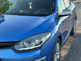 Renault Megane foto 2