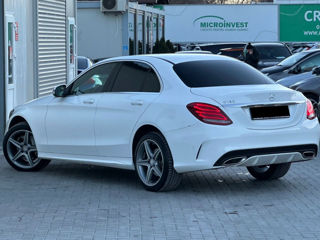 Mercedes C-Class foto 3