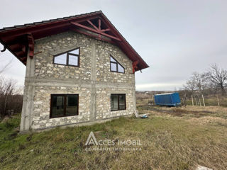 Vilă în 2 niveluri 144m2 + 7 ari! Ghidighici, IP Fântânilor, 3 camere + living. foto 6