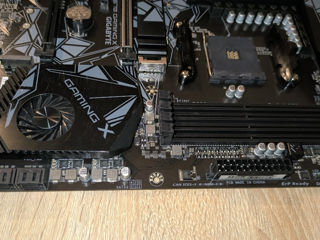 Gigabyte X570 Gaming X foto 3