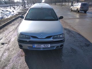 Renault Laguna foto 5